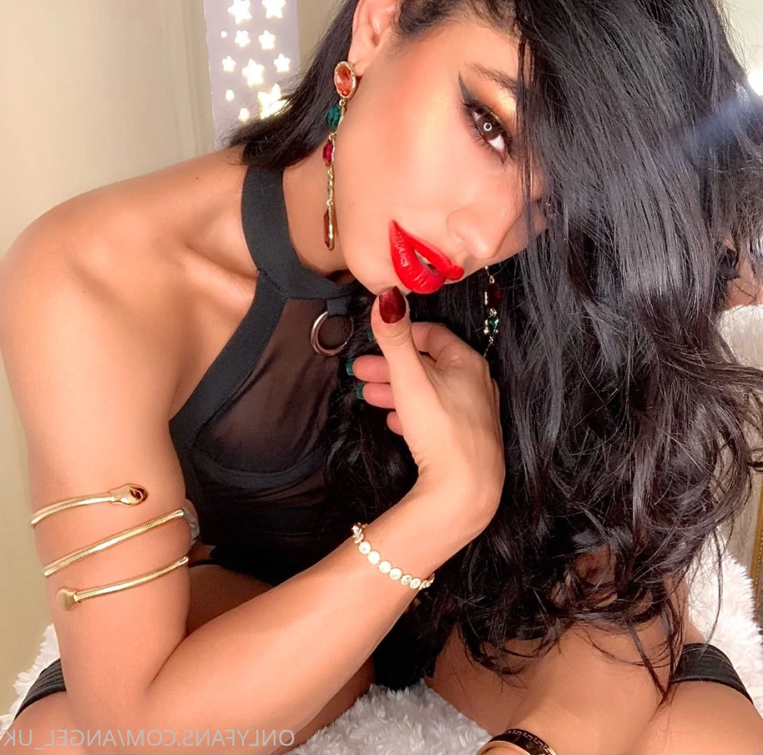 Miss 👑 𝐁𝐄𝐋𝐋𝐀 𝐀𝐍𝐆𝐄𝐋🏆🥇💋 [ angel_uk ] Onlyfans leaked photo 9408895 on Hotleaks.tv