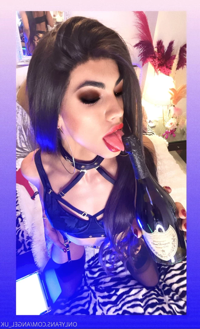 Miss 👑 𝐁𝐄𝐋𝐋𝐀 𝐀𝐍𝐆𝐄𝐋🏆🥇💋 [ angel_uk ] Onlyfans leaked photo 9409544 on Hotleaks.tv