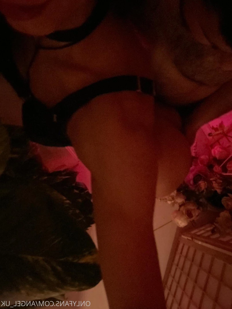 Miss 👑 𝐁𝐄𝐋𝐋𝐀 𝐀𝐍𝐆𝐄𝐋🏆🥇💋 [ angel_uk ] Onlyfans leaked photo 9409868 on Hotleaks.tv