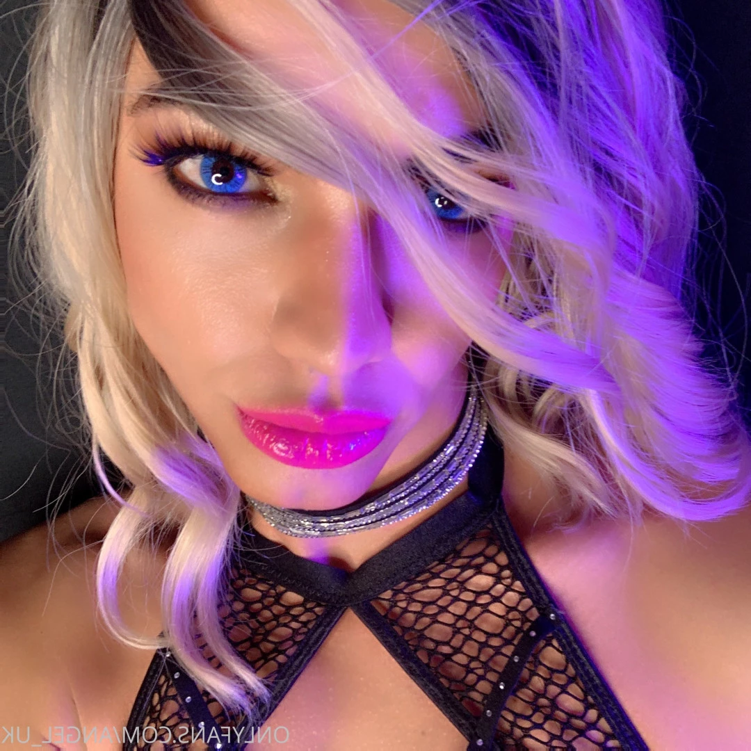 Miss 👑 𝐁𝐄𝐋𝐋𝐀 𝐀𝐍𝐆𝐄𝐋🏆🥇💋 [ angel_uk ] Onlyfans leaked photo 9410231 on Hotleaks.tv