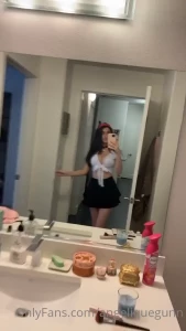 8472995
