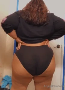 8472728