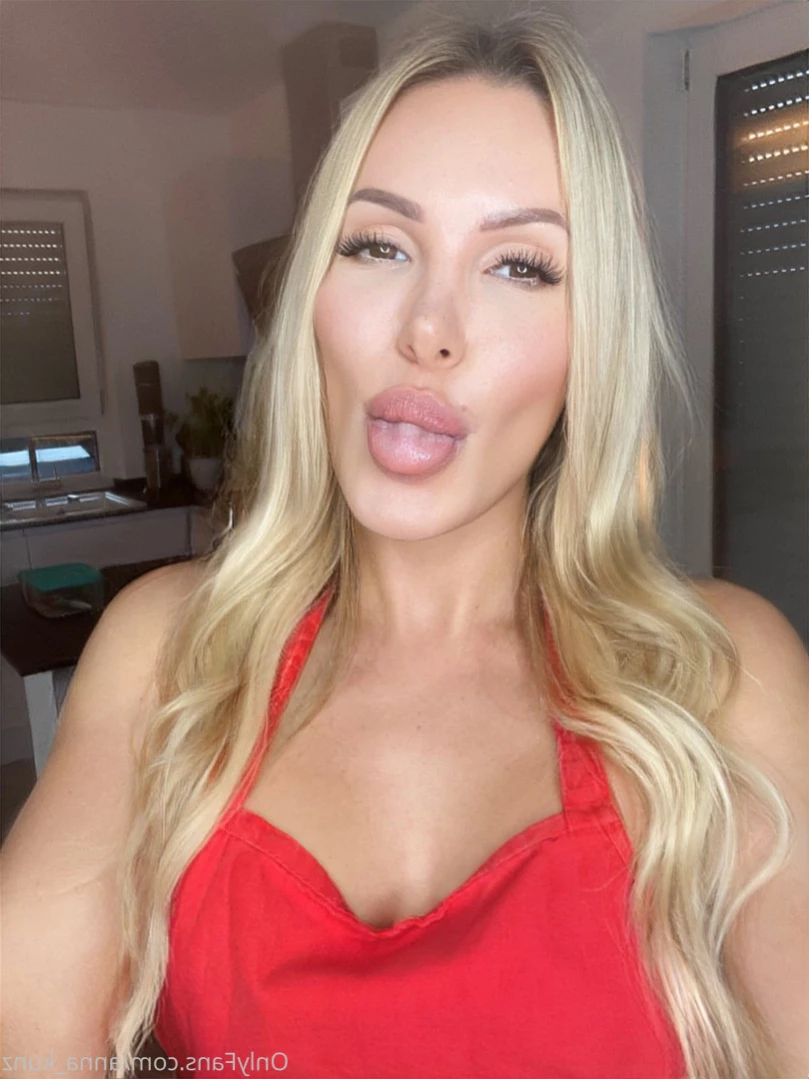 Anna’s VIP [ anna_kunz ] Onlyfans leaked photo 14939008 on Hotleaks.tv