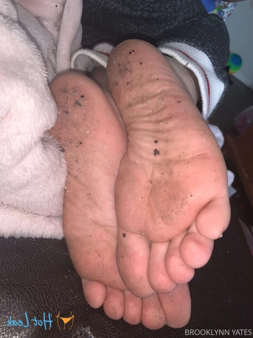 Brooklynn Yates [ aphroditepaws ] Onlyfans leaked photo 12348395 on Hotleaks.tv