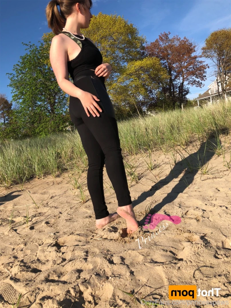 Brooklynn Yates [ aphroditepaws ] Onlyfans leaked photo 13864953 on Hotleaks.tv