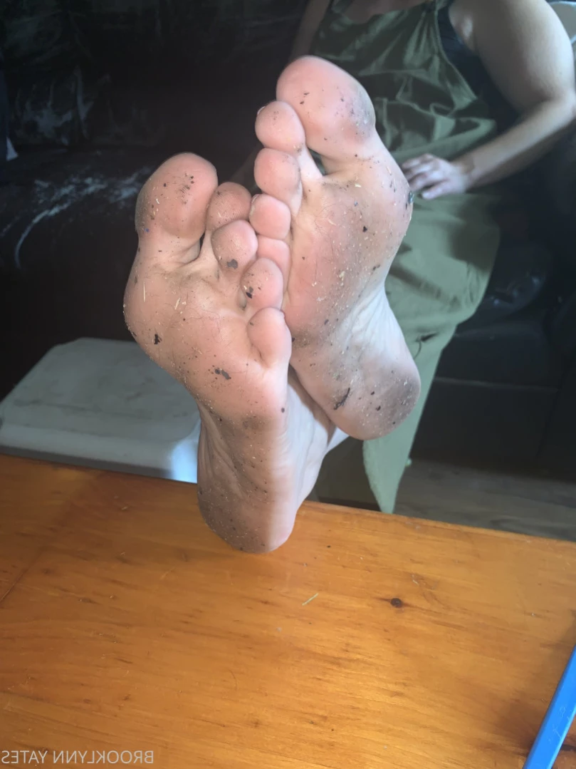 Brooklynn Yates [ aphroditepaws ] Onlyfans leaked photo 14628672 on Hotleaks.tv