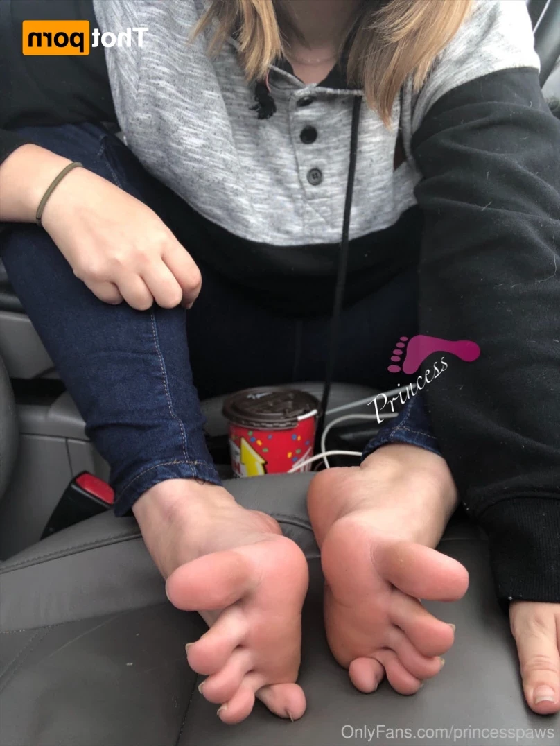 Brooklynn Yates [ aphroditepaws ] Onlyfans leaked photo 15488646 on Hotleaks.tv