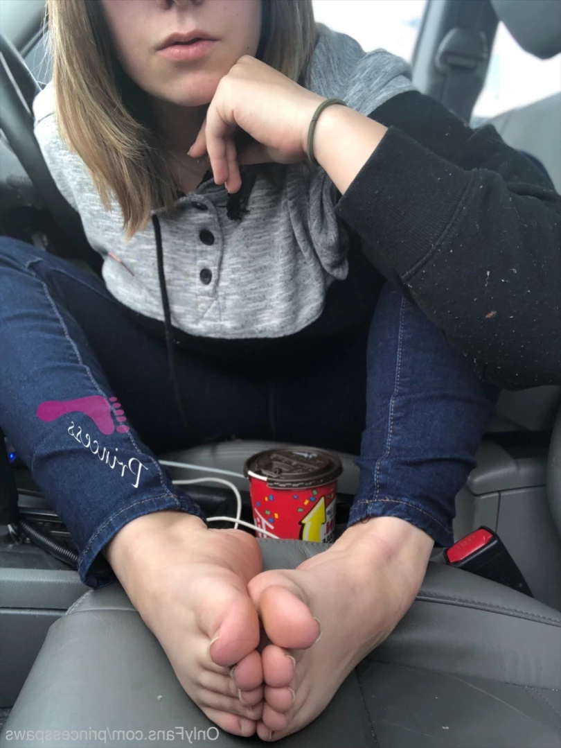 Brooklynn Yates [ aphroditepaws ] Onlyfans leaked photo 15497885 on Hotleaks.tv