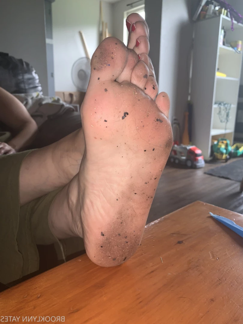 Brooklynn Yates [ aphroditepaws ] Onlyfans leaked photo 15500465 on Hotleaks.tv