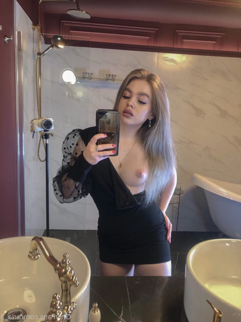 Aria🍓𝘾𝙃𝙀𝘾𝙆 𝘿𝙈𝙎😛 [ ariadorablex ] Onlyfans leaked photo 11106331 on Hotleaks.tv