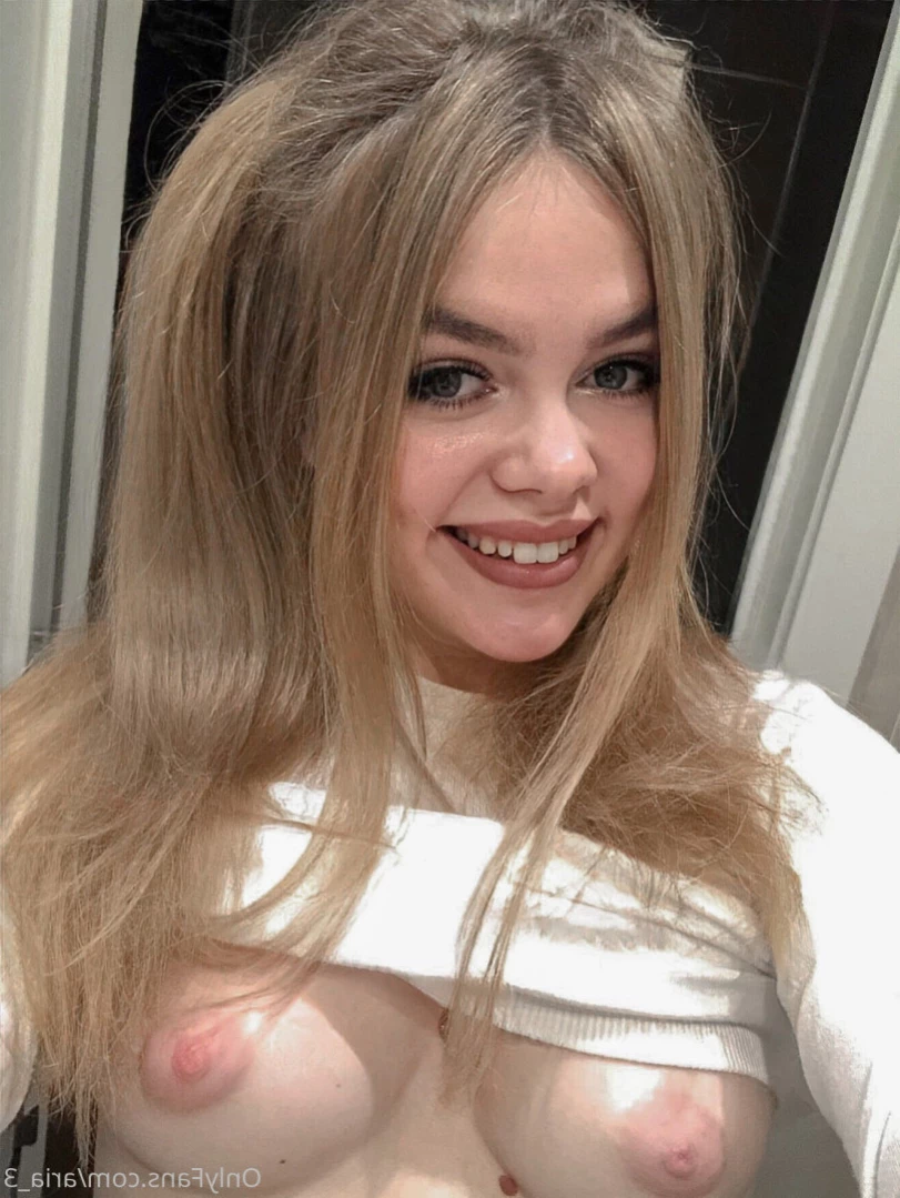 Aria🍓𝘾𝙃𝙀𝘾𝙆 𝘿𝙈𝙎😛 [ ariadorablex ] Onlyfans leaked photo 11843415 on Hotleaks.tv
