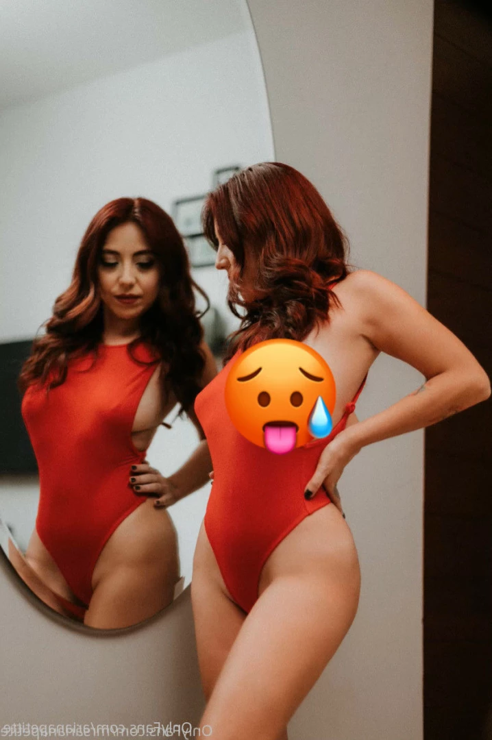 👣Petite Foot Goddess💦 [ arianapetitte ] Onlyfans leaked photo 10284039 on Hotleaks.tv