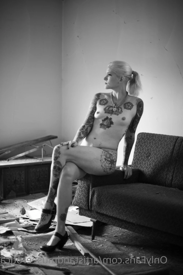 Artist &amp; Muse [ artistandmuseerotica ] Onlyfans leaked photo 9404983 on Hotleaks.tv
