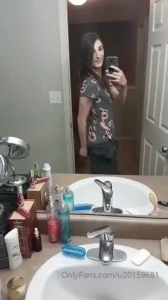 8465610