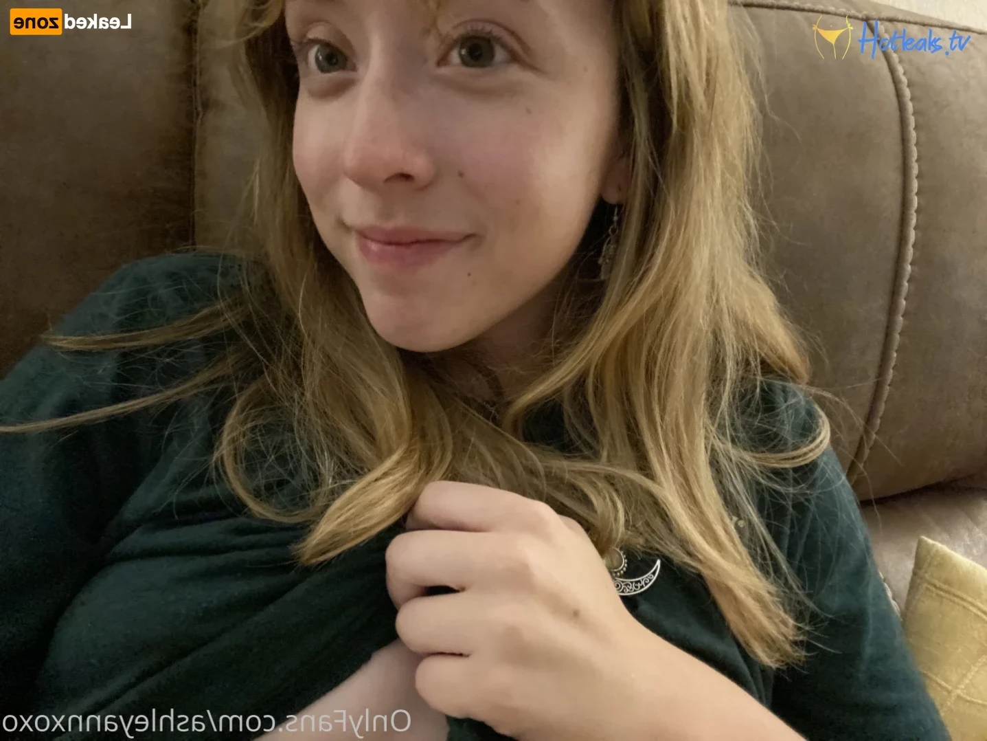 Ashley Ann ✨ [ ashleyannxoxo ] Onlyfans leaked photo 13863975 on Hotleaks.tv