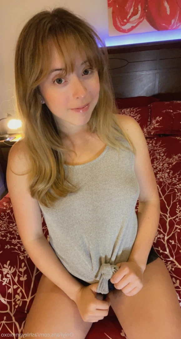 Ashley Ann ✨ [ ashleyannxoxo ] Onlyfans leaked photo 15572465 on Hotleaks.tv