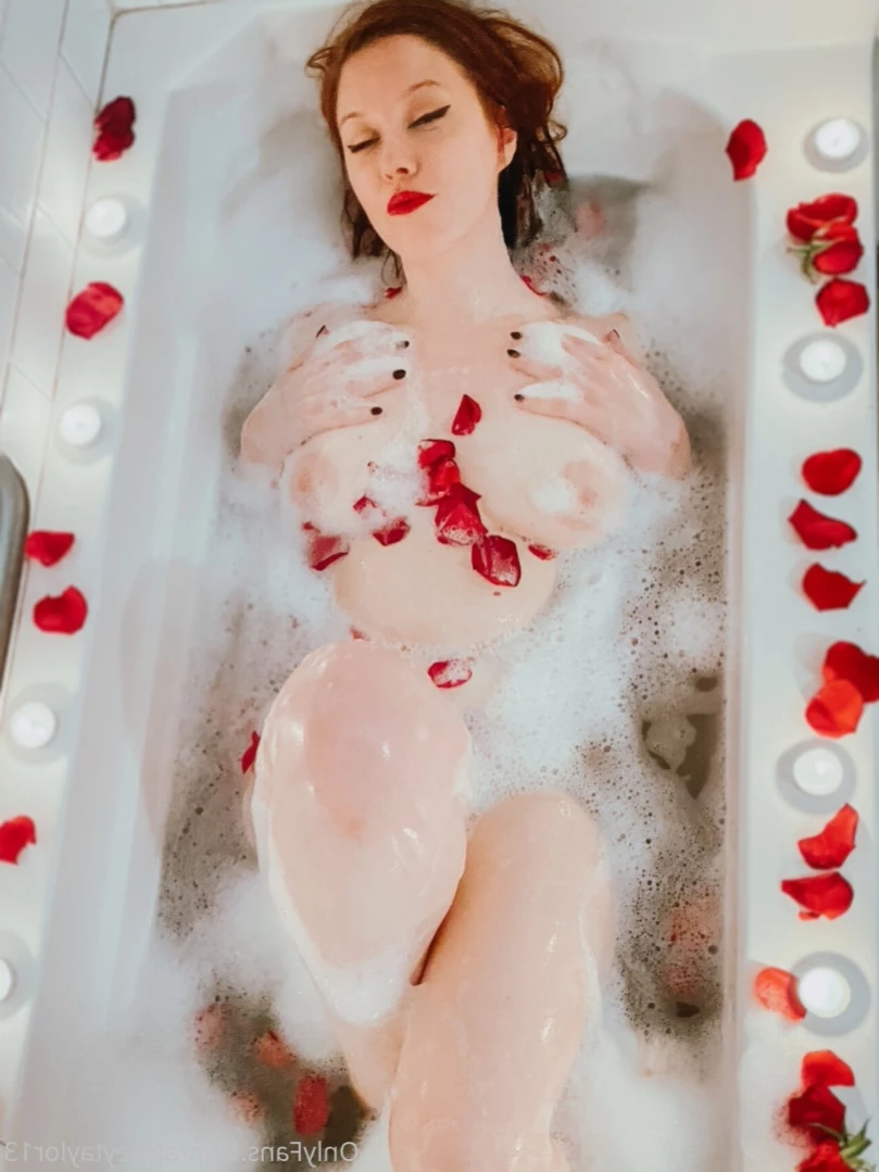 ashleytaylor13 Onlyfans leaked photo 15716755 on Hotleaks.tv