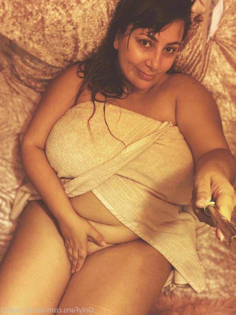 astrid_rose22 Onlyfans leaked photo 9845791 on Hotleaks.tv