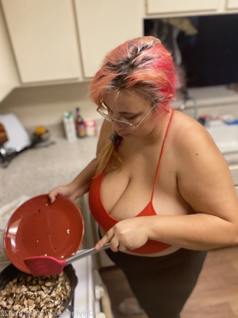 astrid_rose22 Onlyfans leaked photo 9846256 on Hotleaks.tv