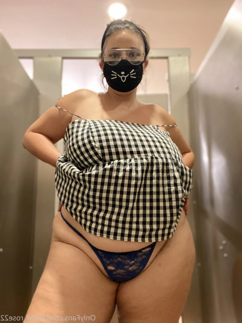astrid_rose22 Onlyfans leaked photo 9847547 on Hotleaks.tv