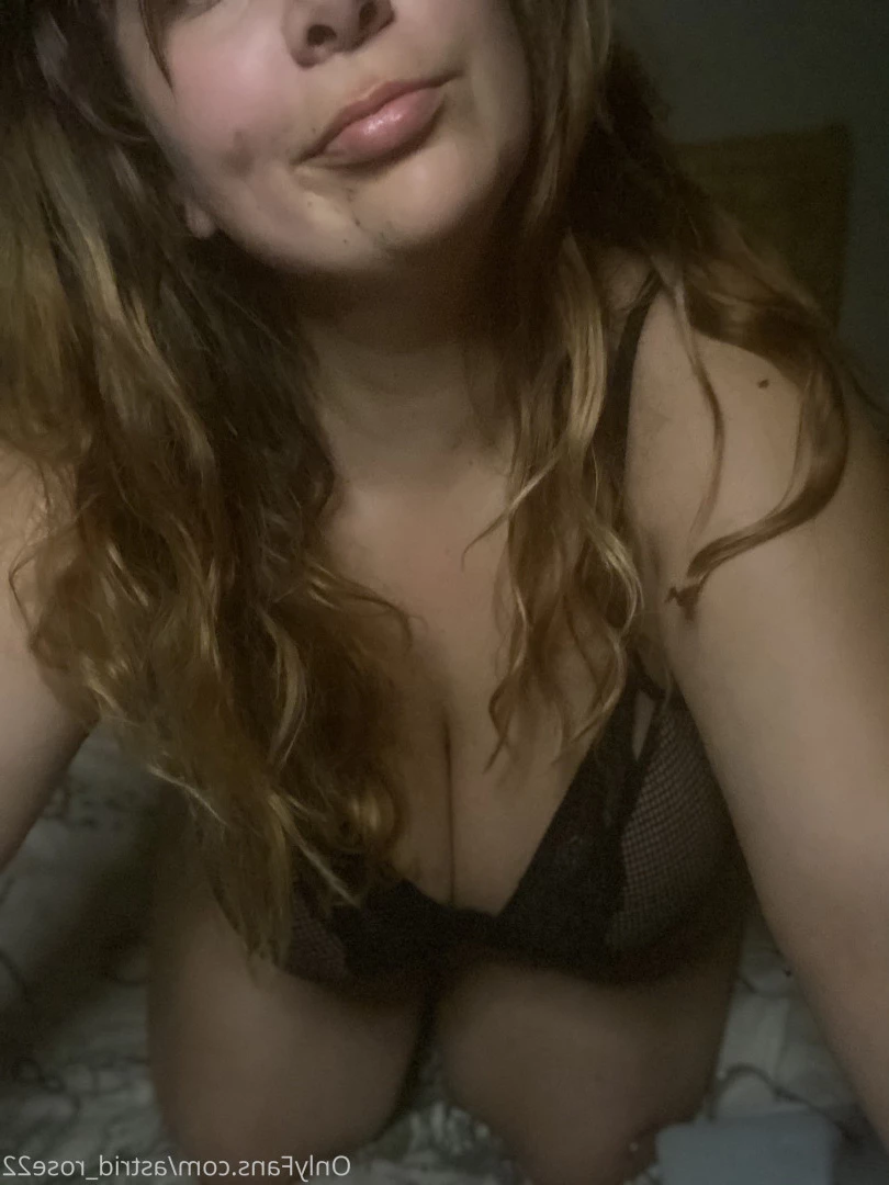 astrid_rose22 Onlyfans leaked photo 9848980 on Hotleaks.tv