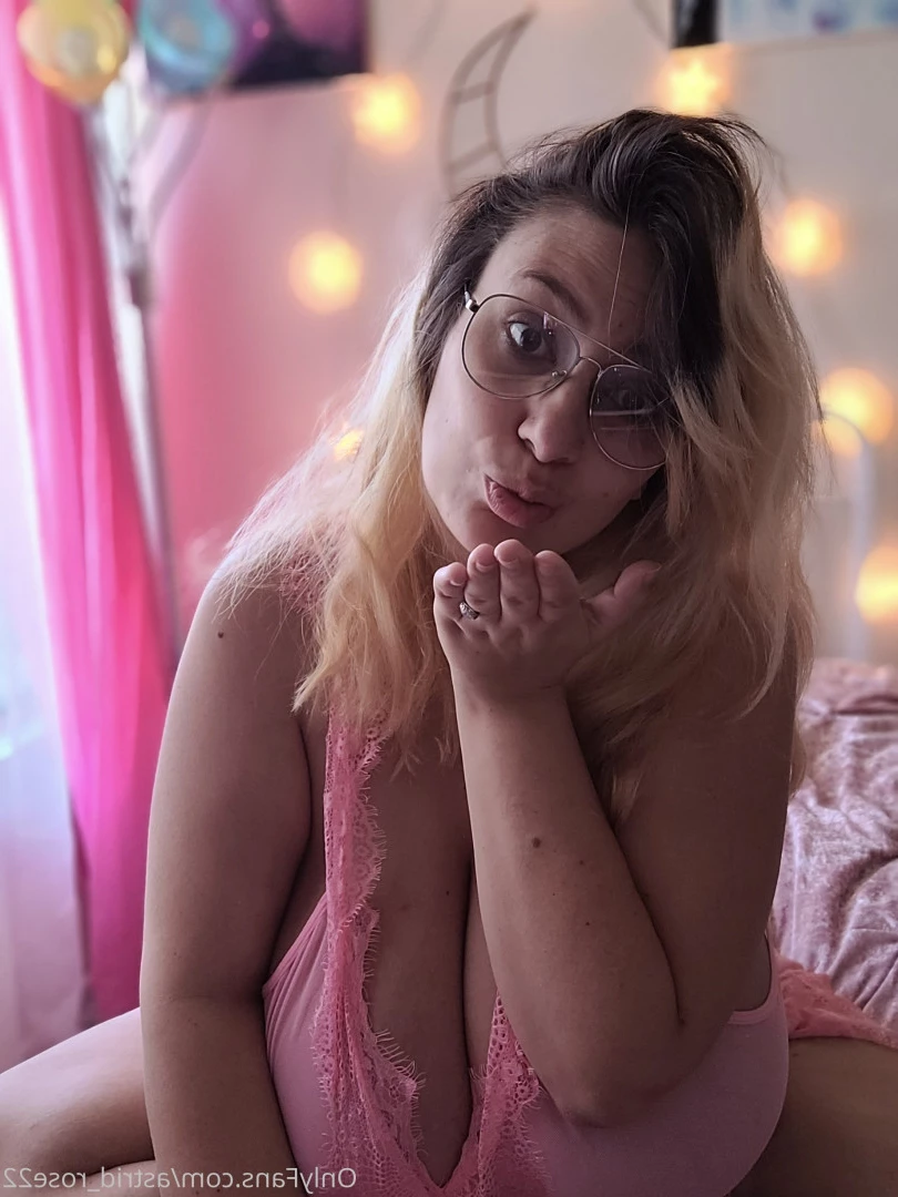 astrid_rose22 Onlyfans leaked photo 9849346 on Hotleaks.tv