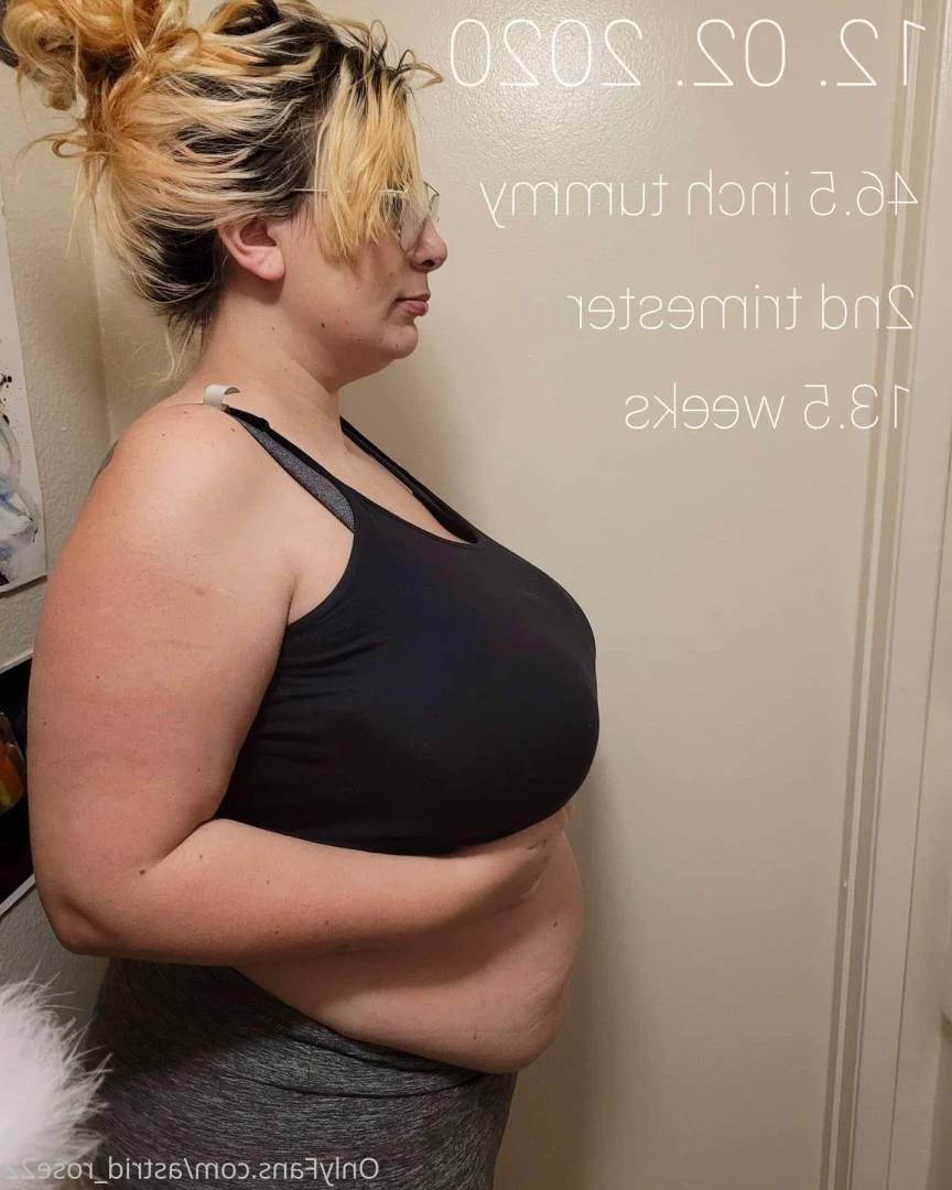 astrid_rose22 Onlyfans leaked photo 9849387 on Hotleaks.tv