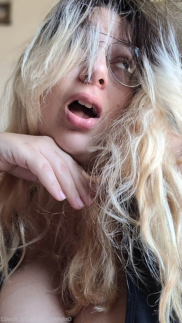 astrid_rose22 Onlyfans leaked photo 9849412 on Hotleaks.tv
