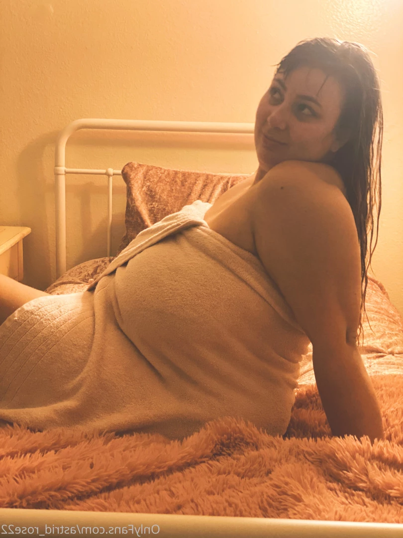 astrid_rose22 Onlyfans leaked photo 9851093 on Hotleaks.tv