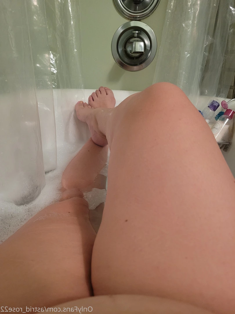 astrid_rose22 Onlyfans leaked photo 9851926 on Hotleaks.tv