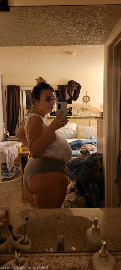 astrid_rose22 Onlyfans leaked photo 9852539 on Hotleaks.tv