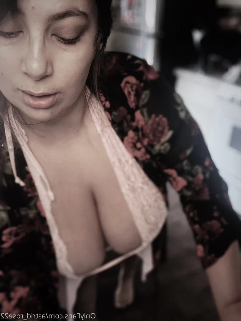 astrid_rose22 Onlyfans leaked photo 9852632 on Hotleaks.tv