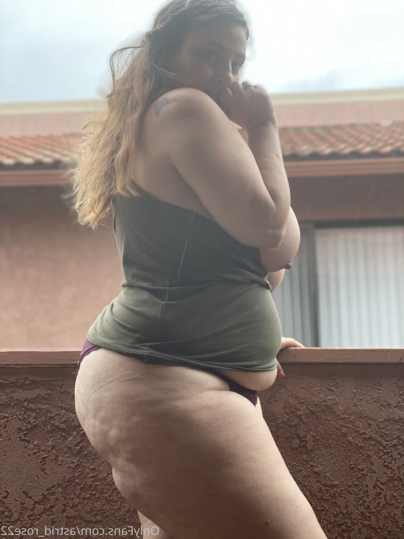 astrid_rose22 Onlyfans leaked photo 9852712 on Hotleaks.tv