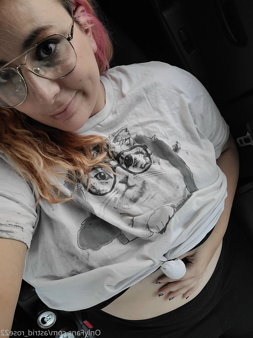 astrid_rose22 Onlyfans leaked photo 9854456 on Hotleaks.tv