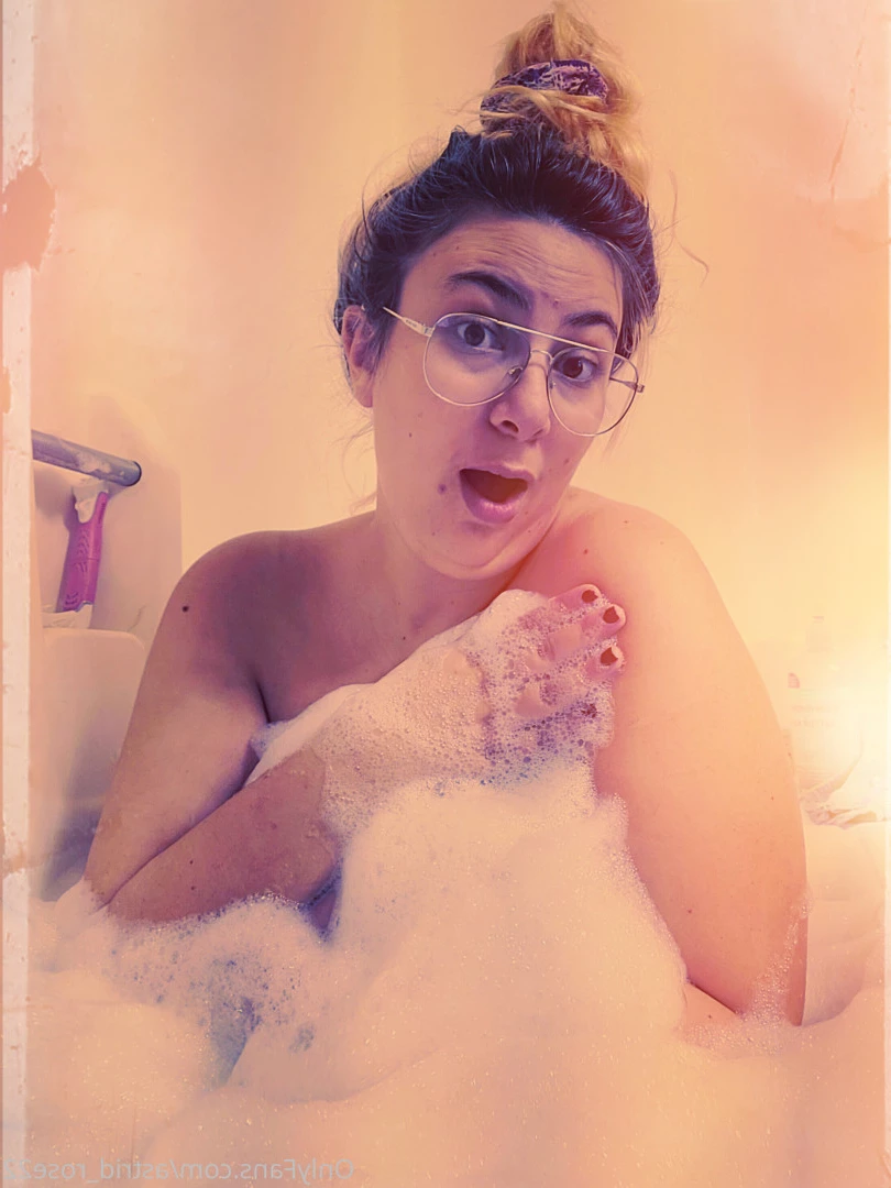 astrid_rose22 Onlyfans leaked photo 9854591 on Hotleaks.tv