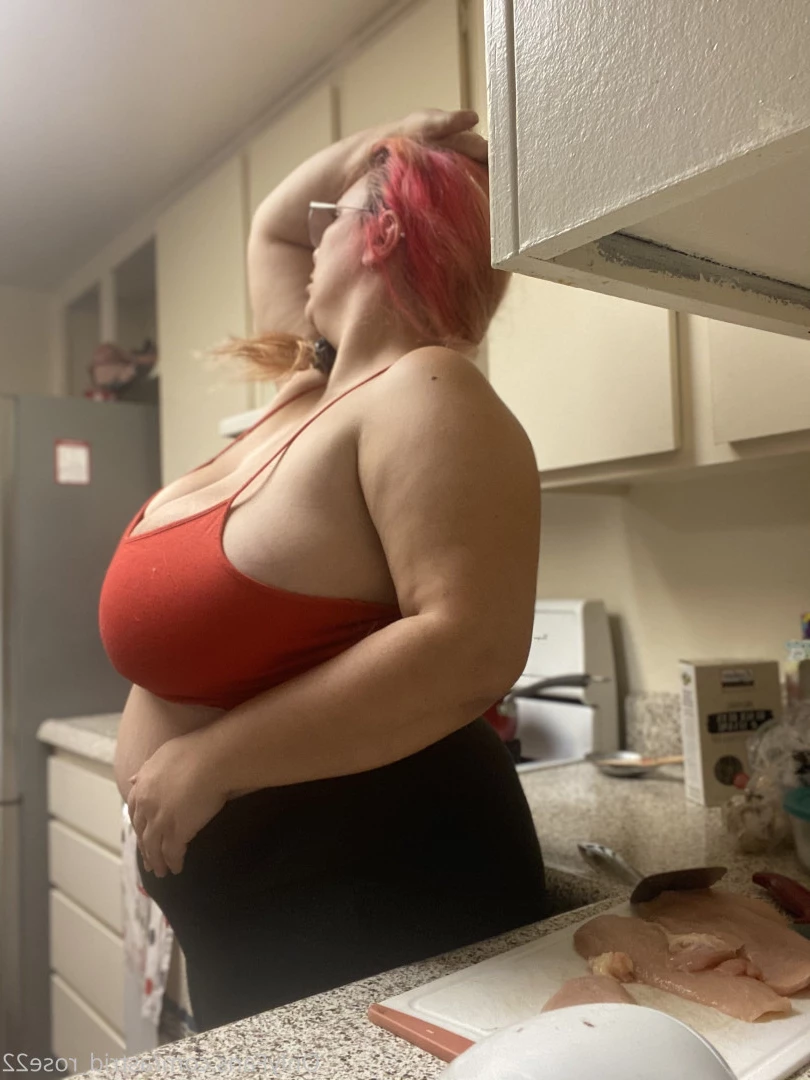 astrid_rose22 Onlyfans leaked photo 9854669 on Hotleaks.tv