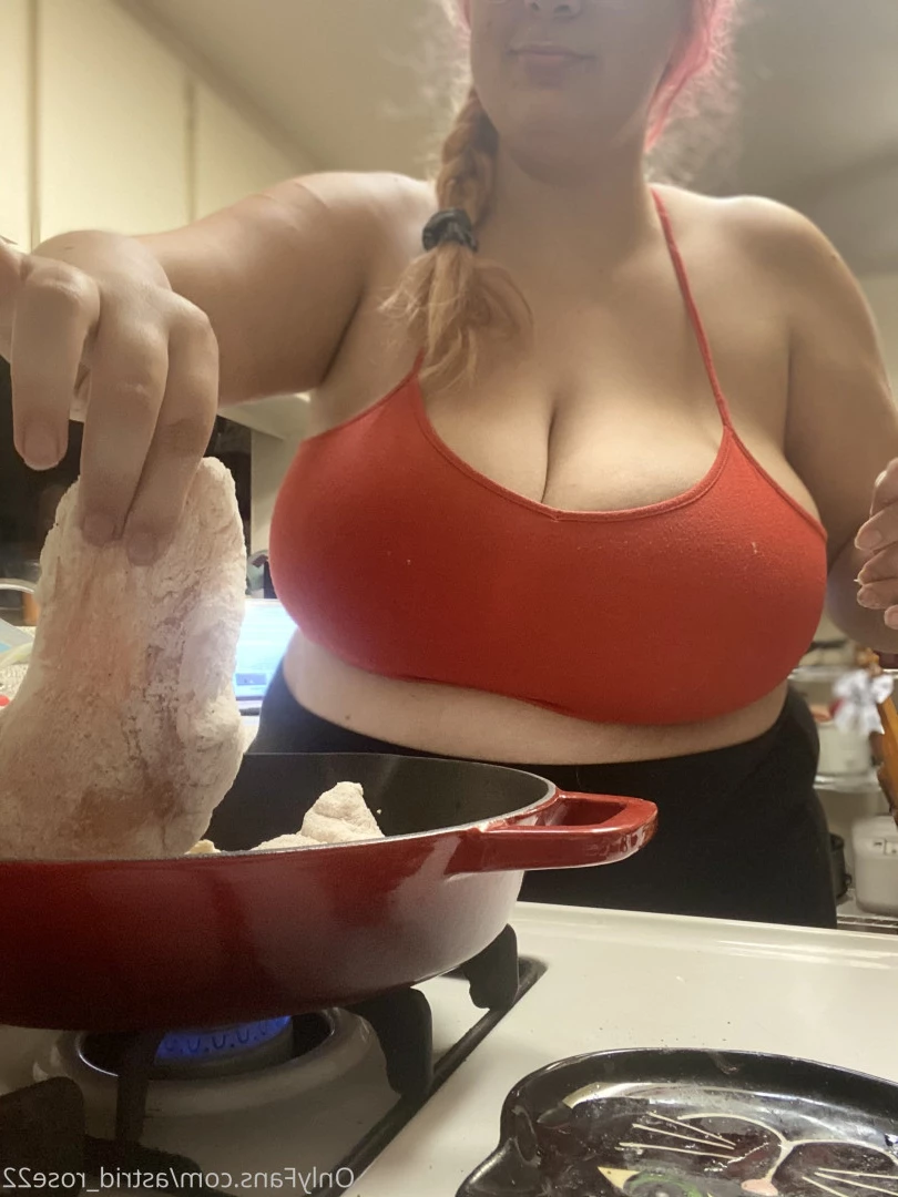astrid_rose22 Onlyfans leaked photo 9854788 on Hotleaks.tv