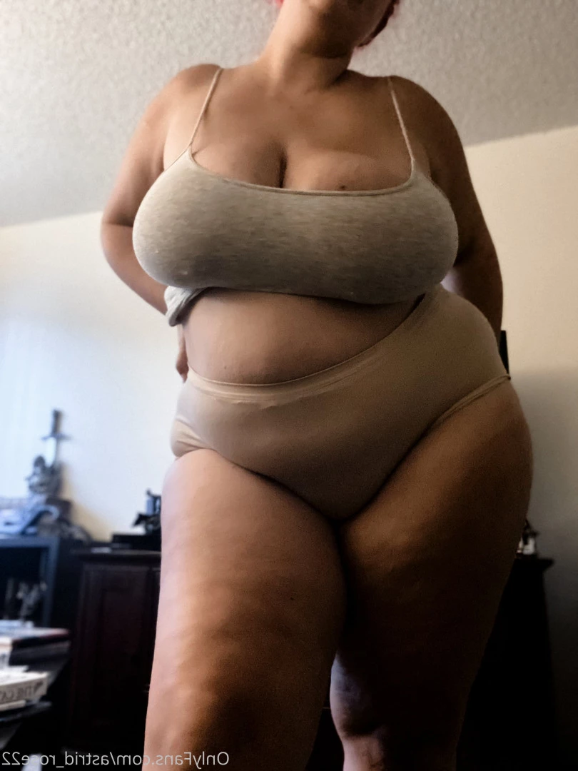 astrid_rose22 Onlyfans leaked photo 9855144 on Hotleaks.tv