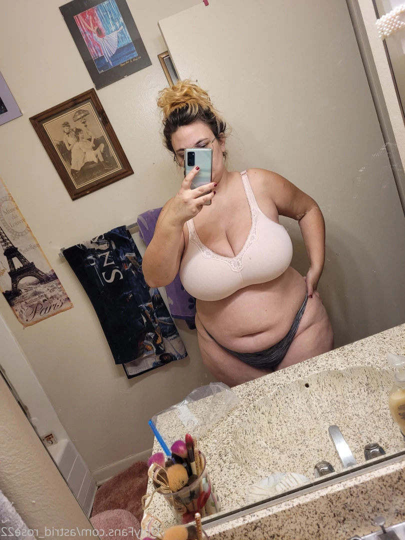 astrid_rose22 Onlyfans leaked photo 9855718 on Hotleaks.tv