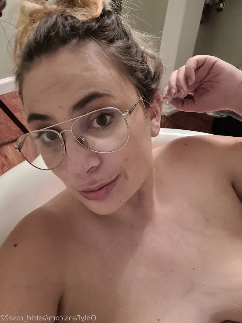 astrid_rose22 Onlyfans leaked photo 9855849 on Hotleaks.tv