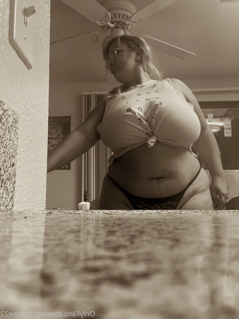 astrid_rose22 Onlyfans leaked photo 9857144 on Hotleaks.tv
