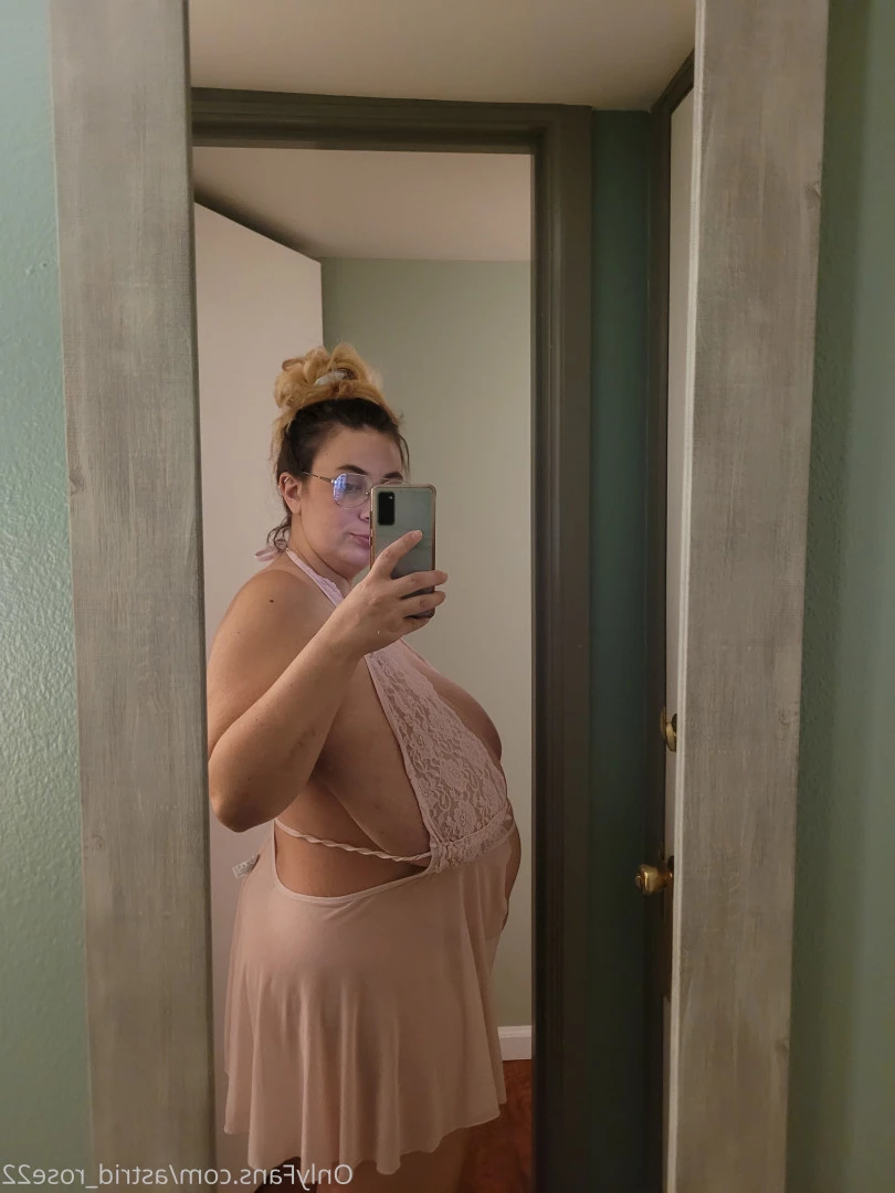 astrid_rose22 Onlyfans leaked photo 9857175 on Hotleaks.tv