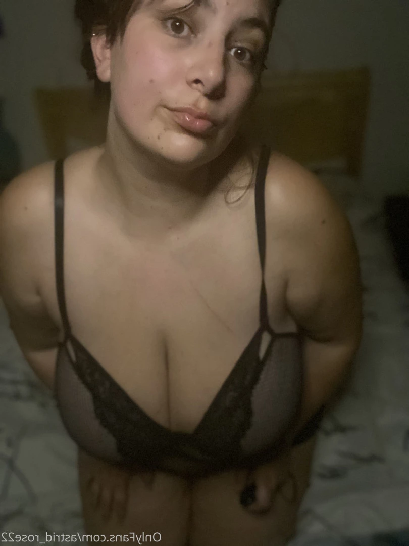 astrid_rose22 Onlyfans leaked photo 9858944 on Hotleaks.tv