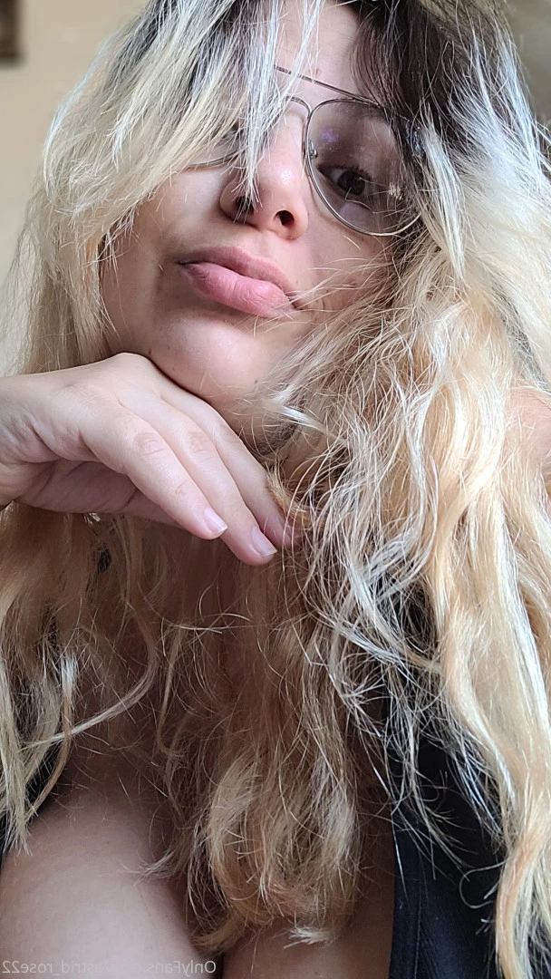 astrid_rose22 Onlyfans leaked photo 9859084 on Hotleaks.tv