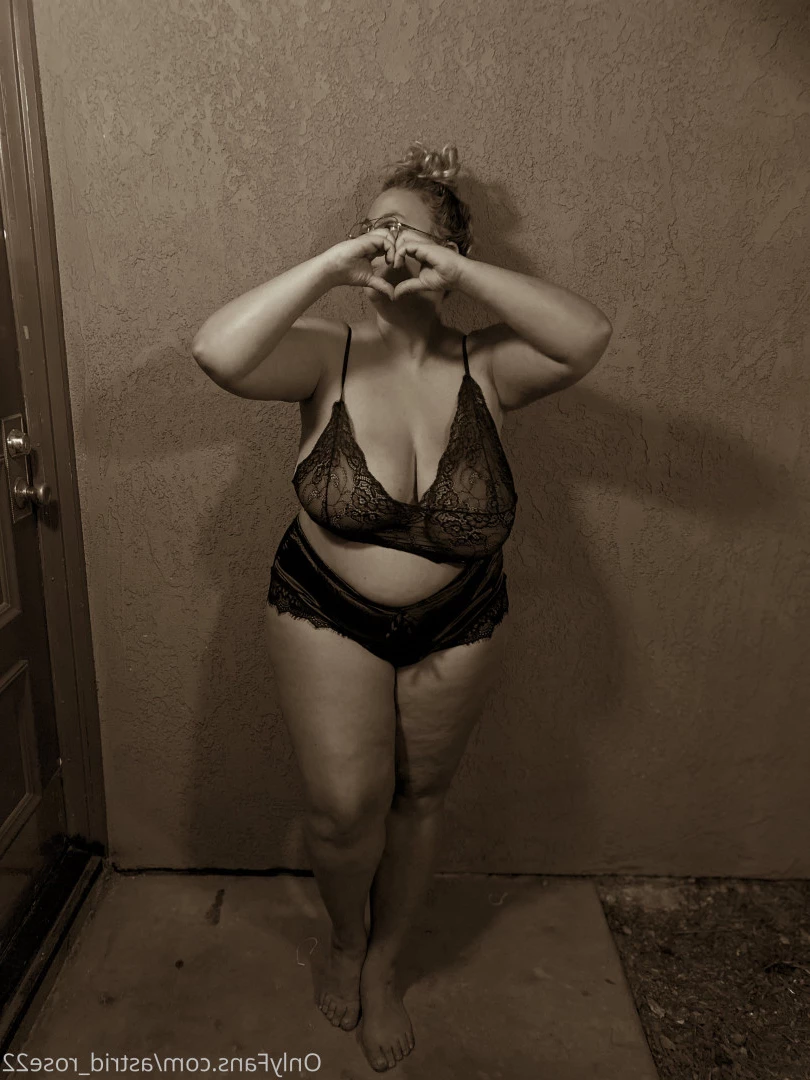 astrid_rose22 Onlyfans leaked photo 9860988 on Hotleaks.tv