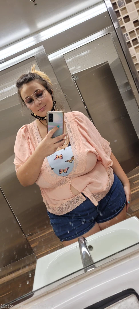 astrid_rose22 Onlyfans leaked photo 9861148 on Hotleaks.tv
