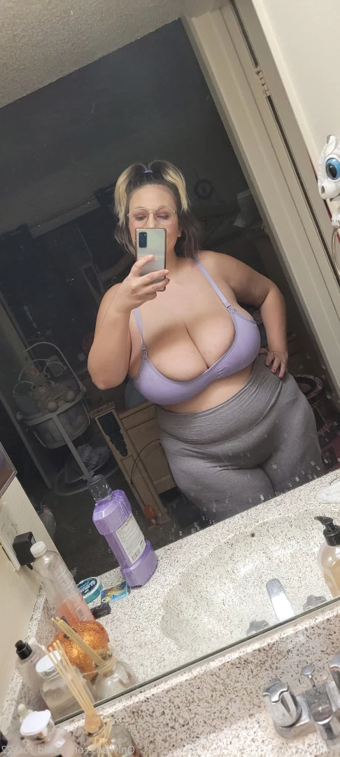 astrid_rose22 Onlyfans leaked photo 9861837 on Hotleaks.tv