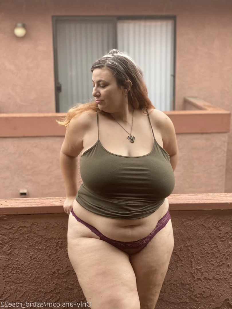astrid_rose22 Onlyfans leaked photo 9862293 on Hotleaks.tv