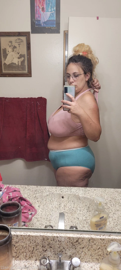 astrid_rose22 Onlyfans leaked photo 9862322 on Hotleaks.tv