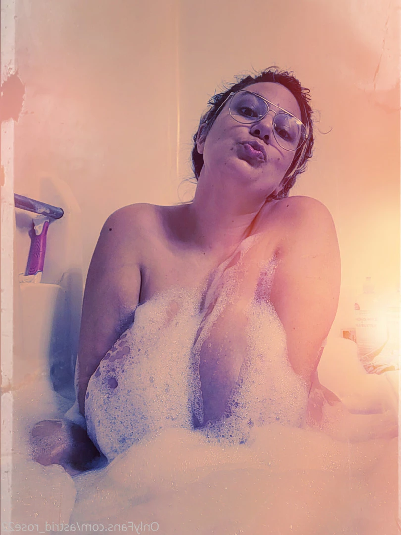 astrid_rose22 Onlyfans leaked photo 9862853 on Hotleaks.tv